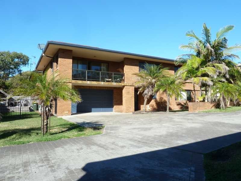 52 Underwood Road, Forster NSW 2428