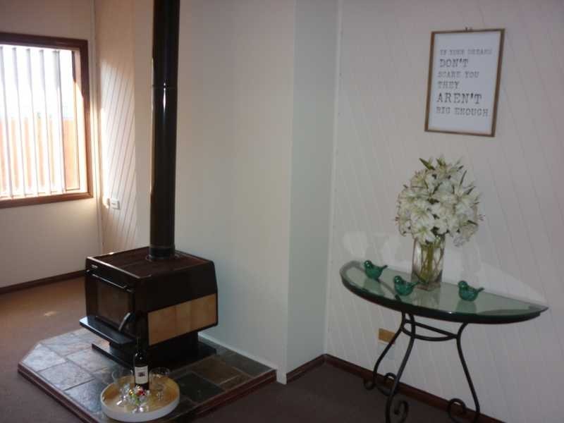 52 Macintosh Street, Forster NSW 2428