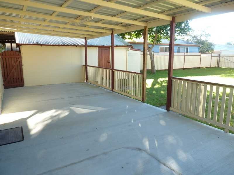 52 Macintosh Street, Forster NSW 2428