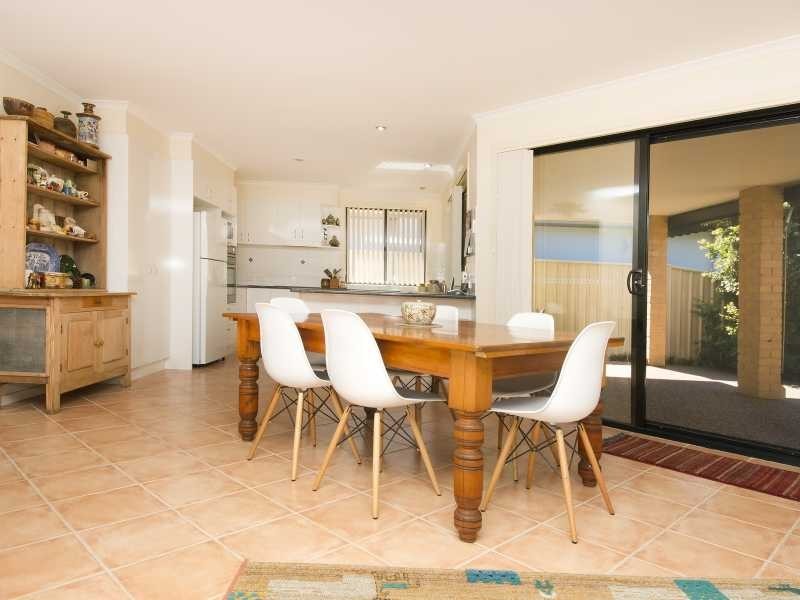 1/40 Nuwarra Circuit, Forster NSW 2428