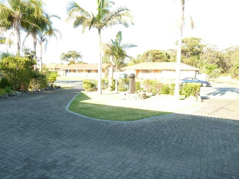 52 Goldens Road, Forster NSW 2428