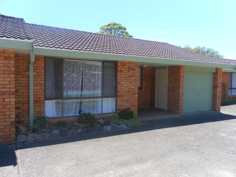 4/105-109 Macintosh Street, Forster NSW 2428