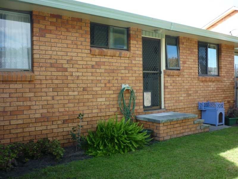 4/105-109 Macintosh Street, Forster NSW 2428