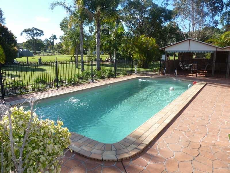 4 Greenfield Place, Forster NSW 2428
