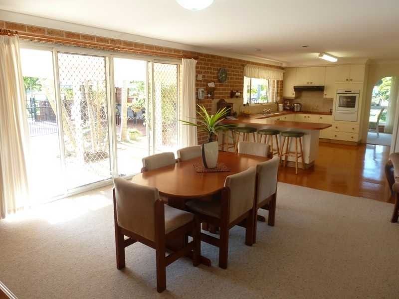 4 Greenfield Place, Forster NSW 2428