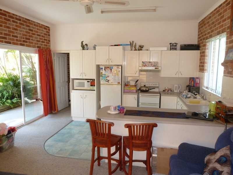 4 Greenfield Place, Forster NSW 2428