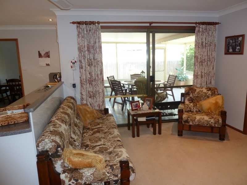 18 Hawaii Avenue, Forster NSW 2428