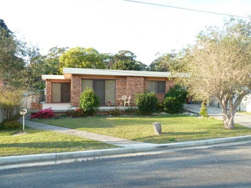 49 Townsend Street, Forster NSW 2428