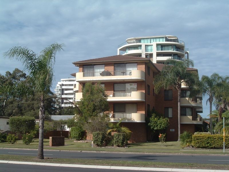 11/26-28 Head Street, Forster NSW 2428