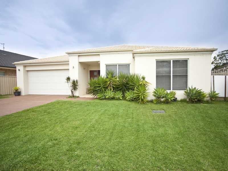 12 Fig Tree Court, Forster NSW 2428