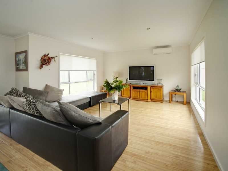 12 Fig Tree Court, Forster NSW 2428