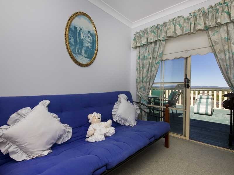 10 Minnibah Circuit, Forster NSW 2428