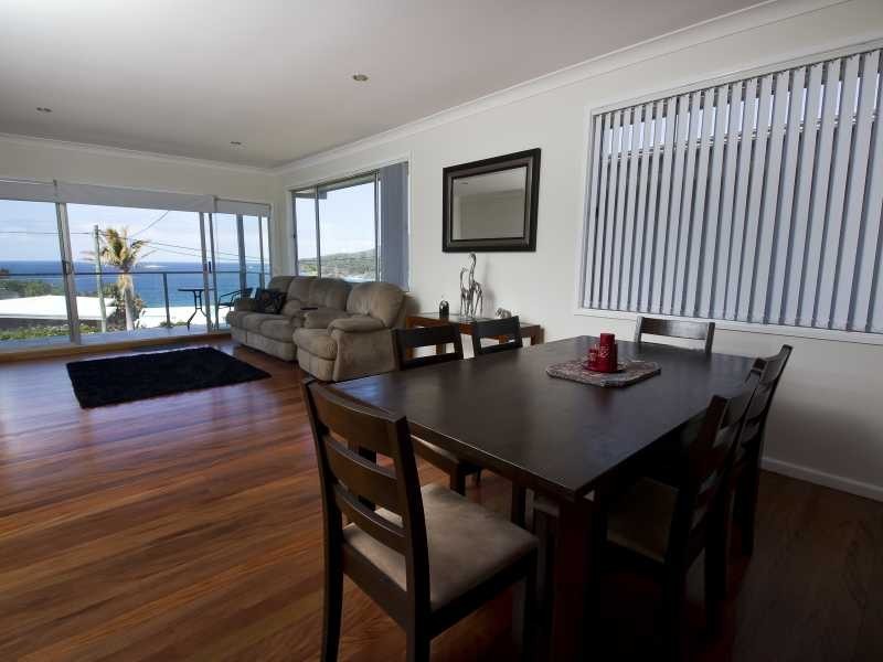 3 Lakeview Crescent, Forster NSW 2428