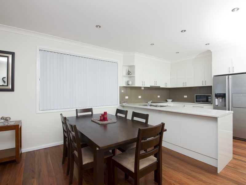 3 Lakeview Crescent, Forster NSW 2428