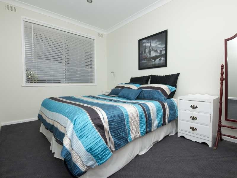 3 Lakeview Crescent, Forster NSW 2428