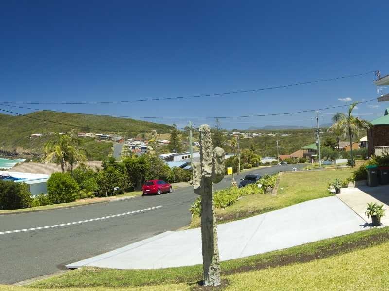 3 Lakeview Crescent, Forster NSW 2428