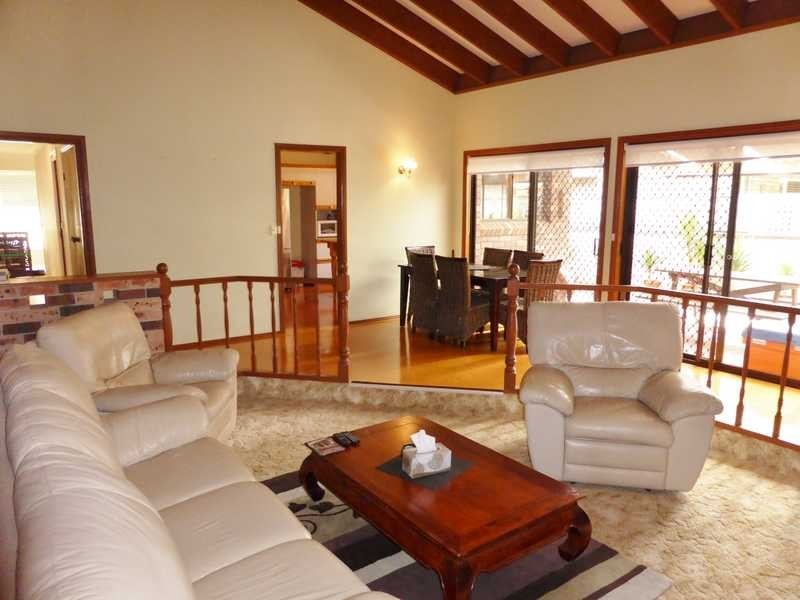 40 Elizabeth Parade, Forster NSW 2428