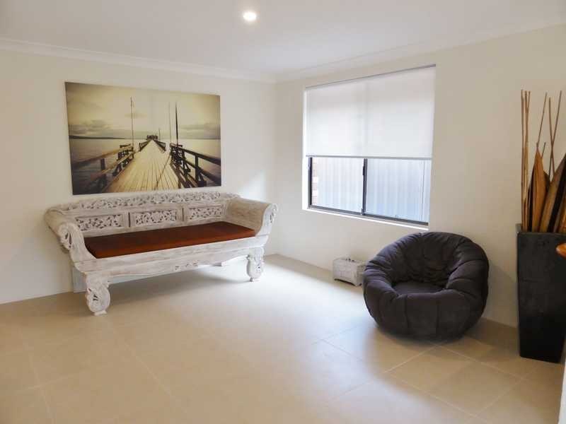 40 Elizabeth Parade, Forster NSW 2428