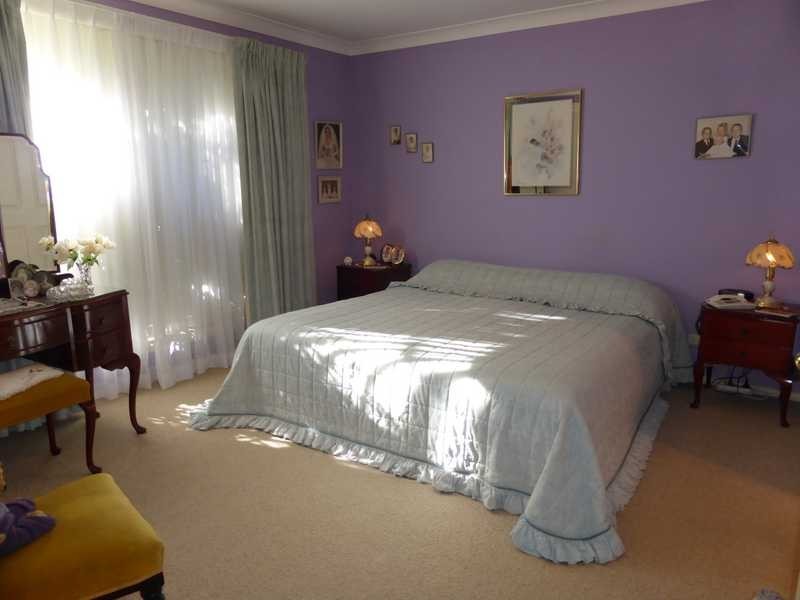 1/2 Wills Court, Forster NSW 2428