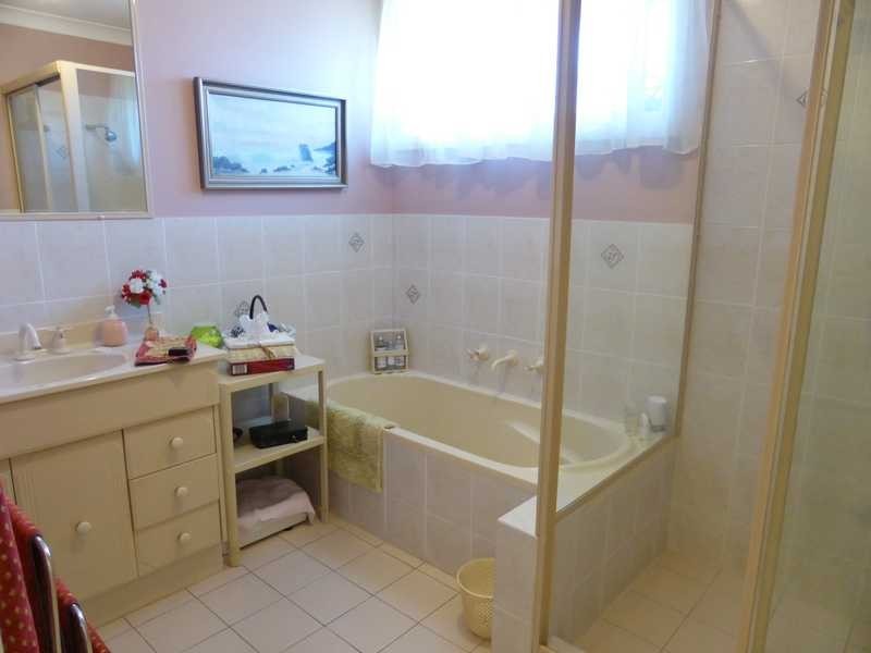 1/2 Wills Court, Forster NSW 2428