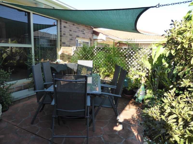 1/2 Wills Court, Forster NSW 2428