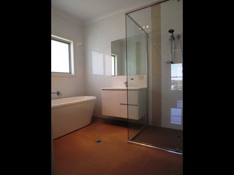 24 Isabella Parade, Forster NSW 2428
