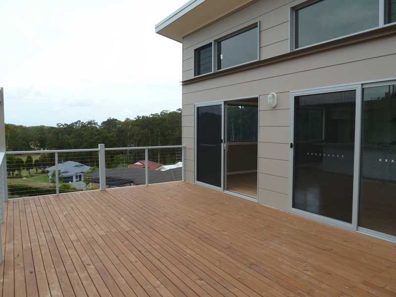 2/4 Illusions Court, Tallwoods Village NSW 2430