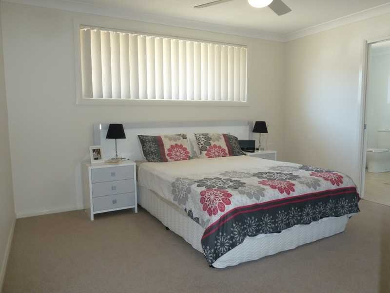 4 Massie Crescent, Tuncurry NSW 2428