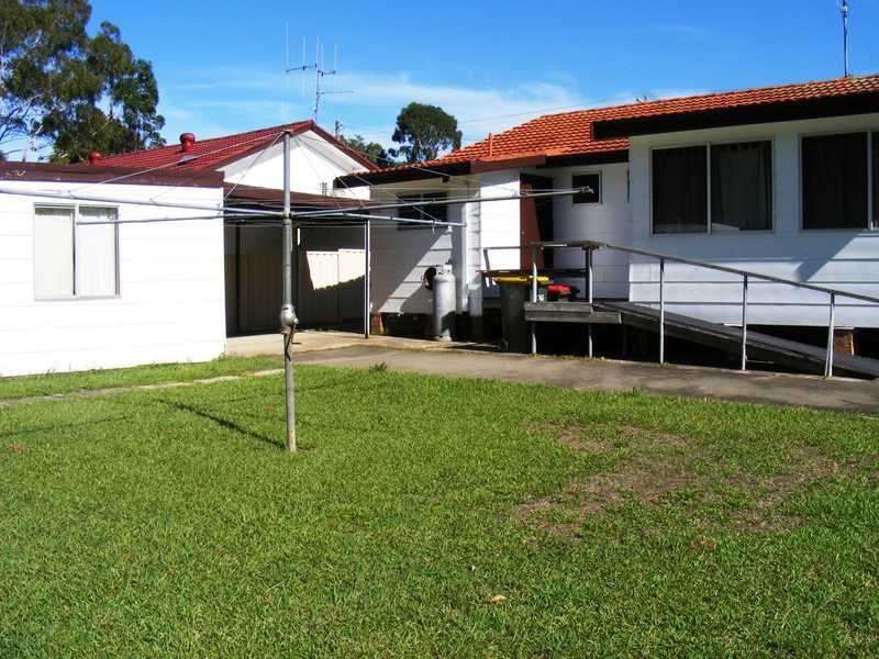 24 Clarkson Street, Nabiac NSW 2312