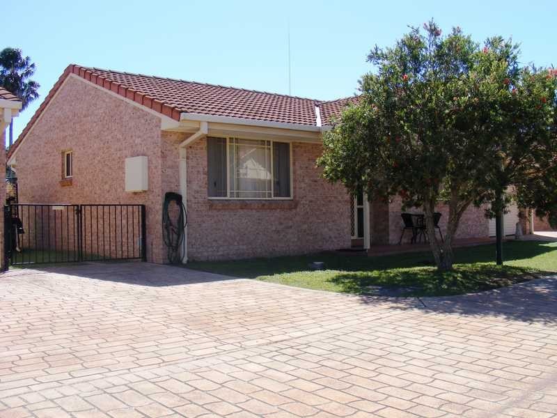 18/32 Parkway Grove, Tuncurry NSW 2428