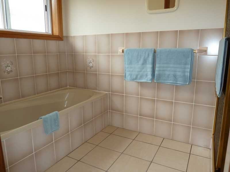 38 Hind Avenue, Forster NSW 2428