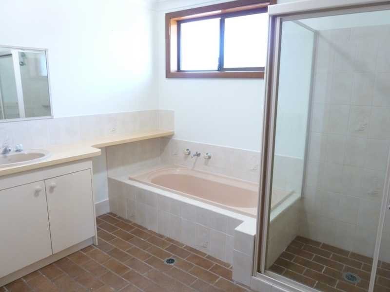 15 Woodward Place, Tuncurry NSW 2428