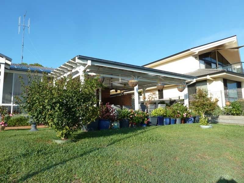 5 Elouera Crescent, Forster NSW 2428