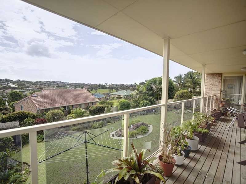 3 Royal Palm Place, Forster NSW 2428