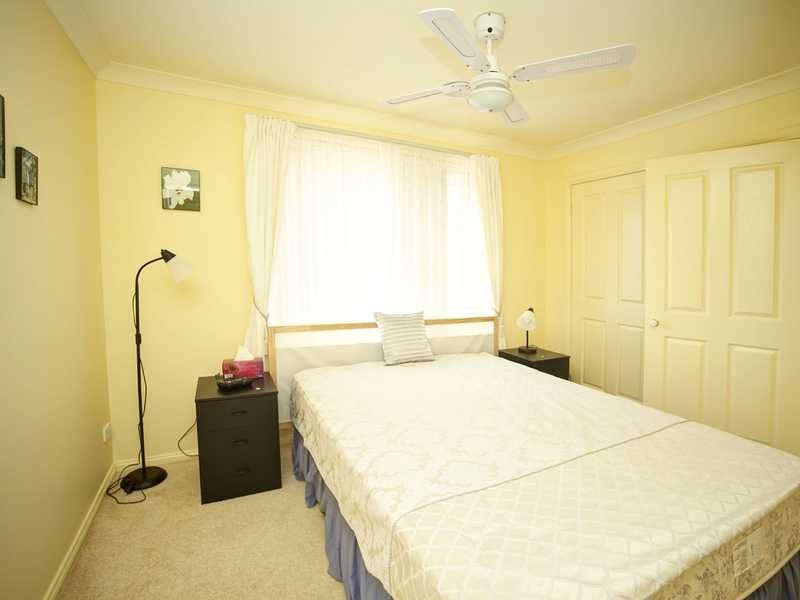 3 Royal Palm Place, Forster NSW 2428