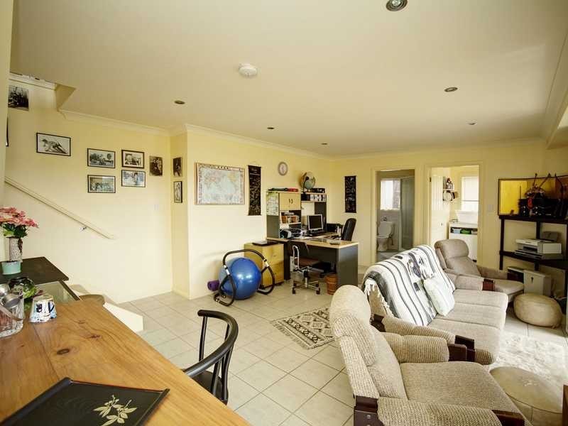 3 Royal Palm Place, Forster NSW 2428