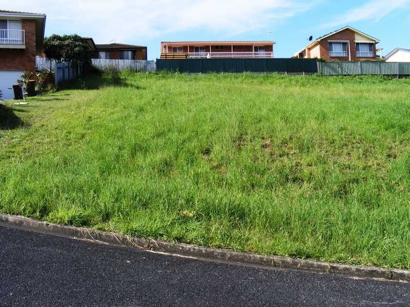 6 Blanch Place, Forster NSW 2428