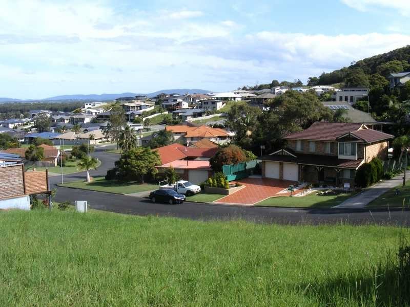 6 Blanch Place, Forster NSW 2428