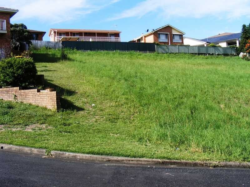 6 Blanch Place, Forster NSW 2428