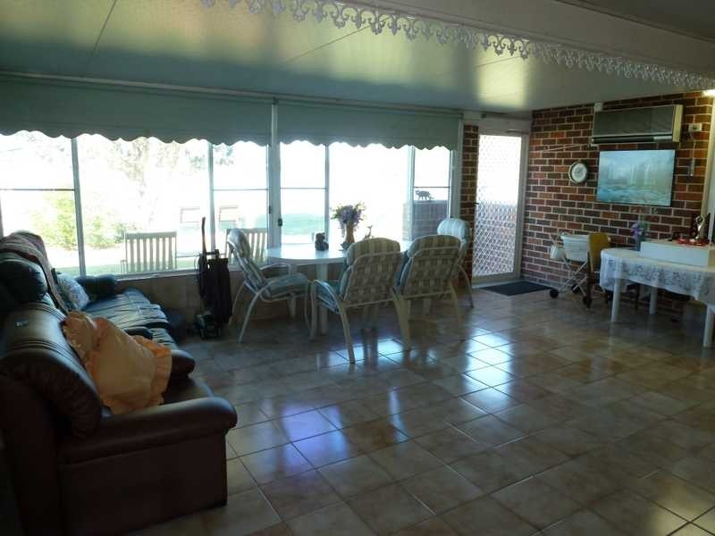 102 Taree Street, Tuncurry NSW 2428