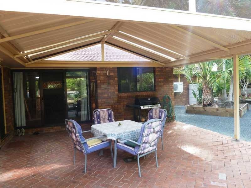 12A Woodlands Drive, Hallidays Point NSW 2430