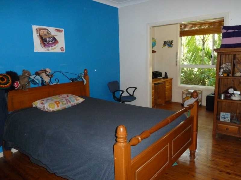 10 Federation Drive, Hallidays Point NSW 2430