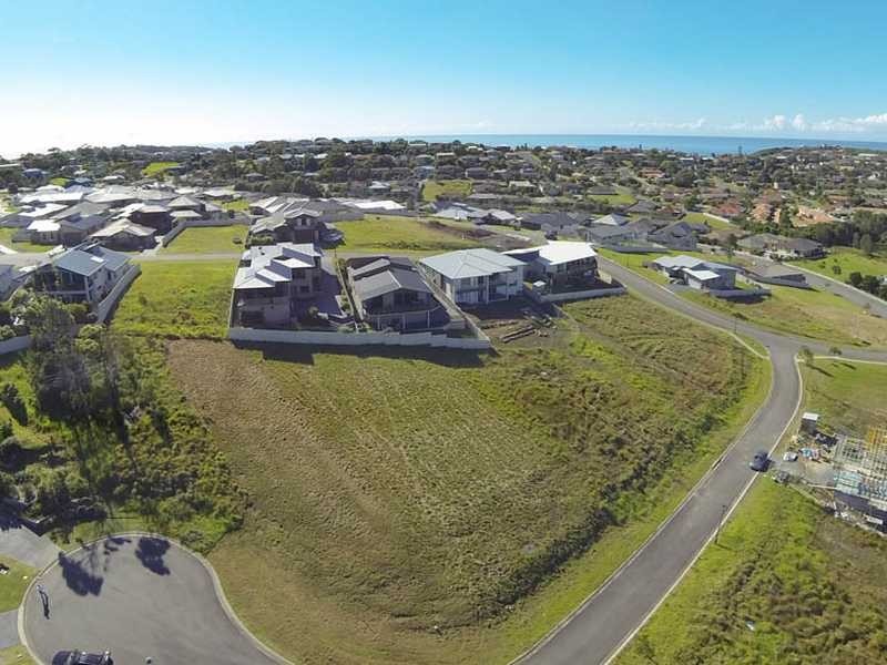 10 Narran Close, Forster NSW 2428