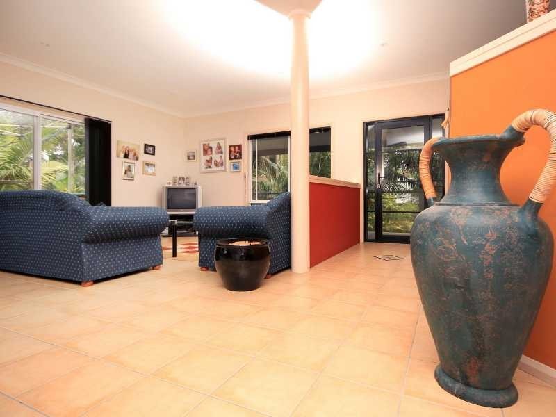 16 Windsor Street, Pacific Palms NSW 2428