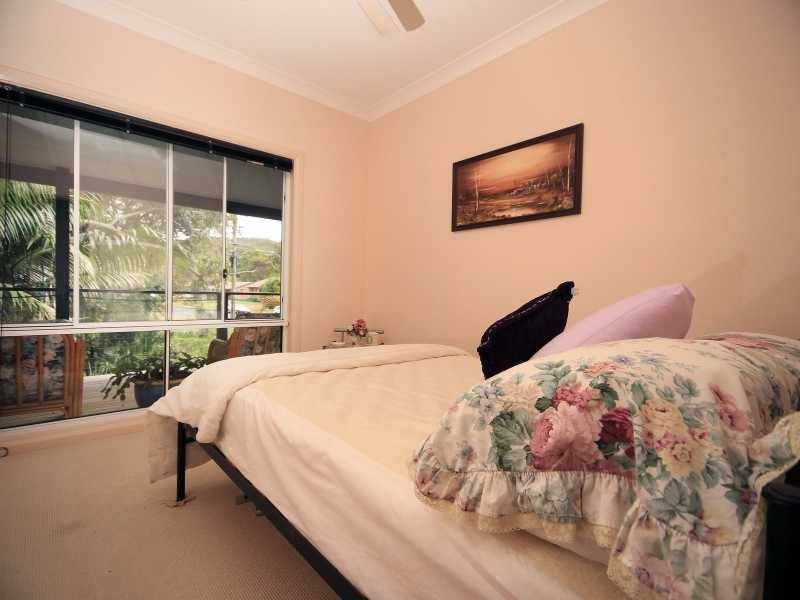16 Windsor Street, Pacific Palms NSW 2428