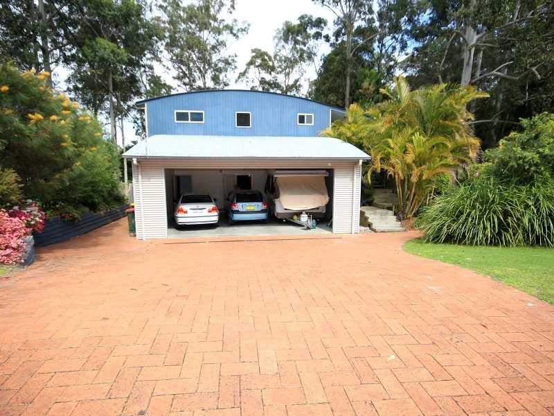 16 Windsor Street, Pacific Palms NSW 2428