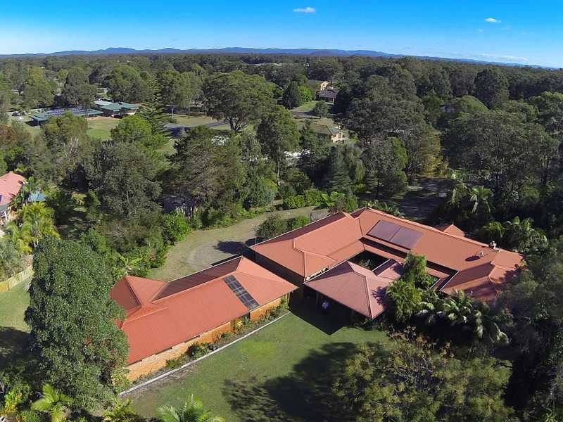 27 Tulloch Road, Tuncurry NSW 2428