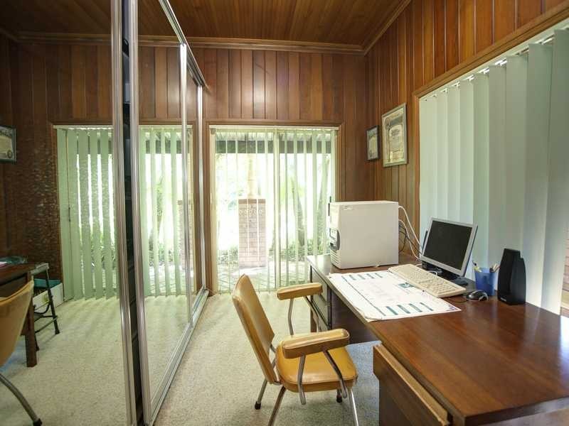 27 Tulloch Road, Tuncurry NSW 2428