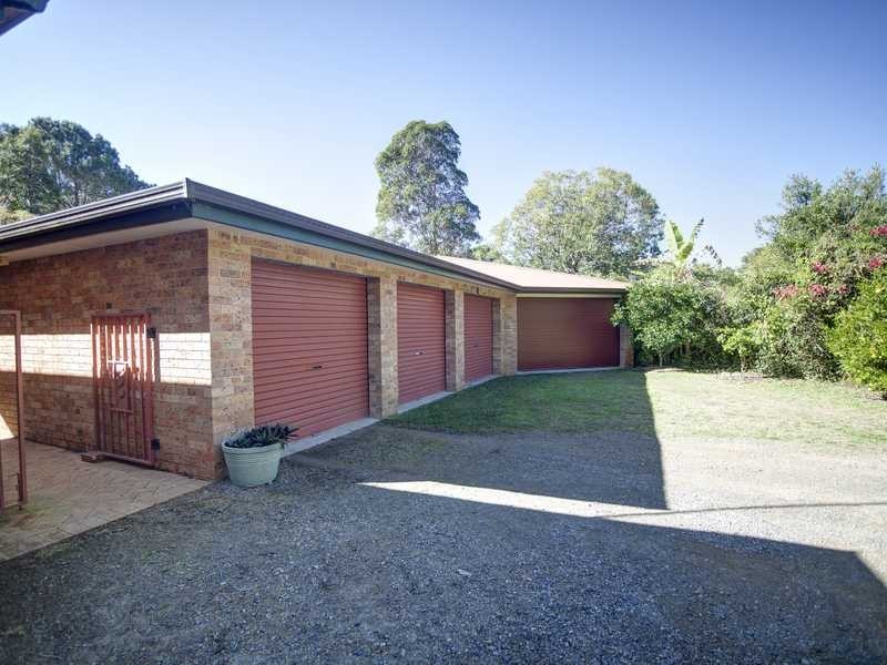 27 Tulloch Road, Tuncurry NSW 2428