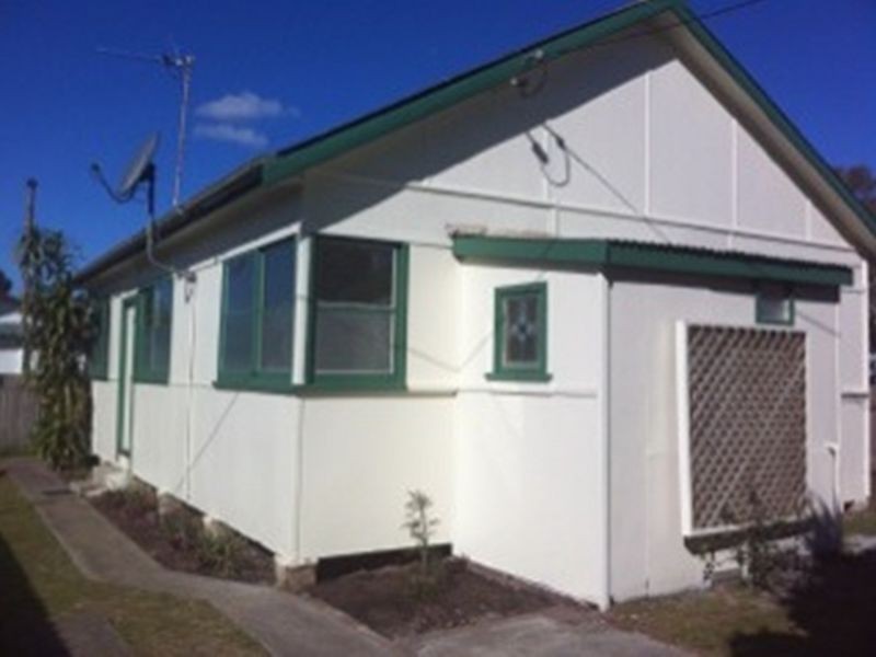 3/10 Douglas Avenue, Forster NSW 2428